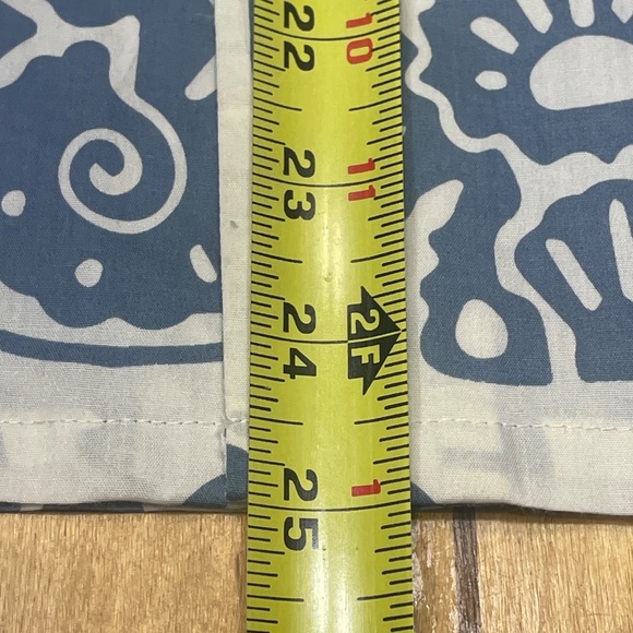 Howler Brothers Monoloha “Bone Idols” Button Up Shirt Size Large - Picture 9 of 16